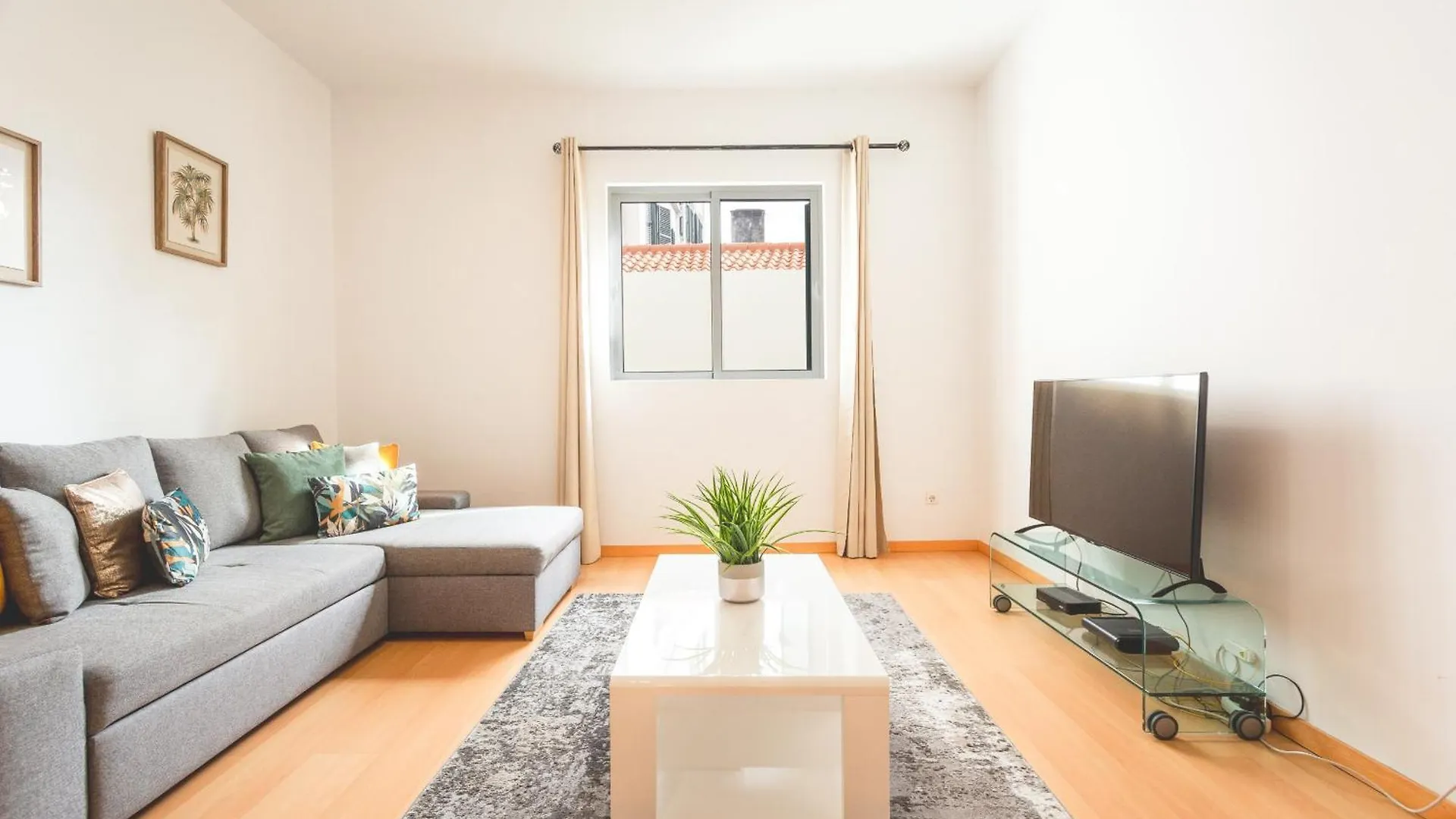 Sao Pedro Central Flat By Atlantic Holiday フンシャル アパート